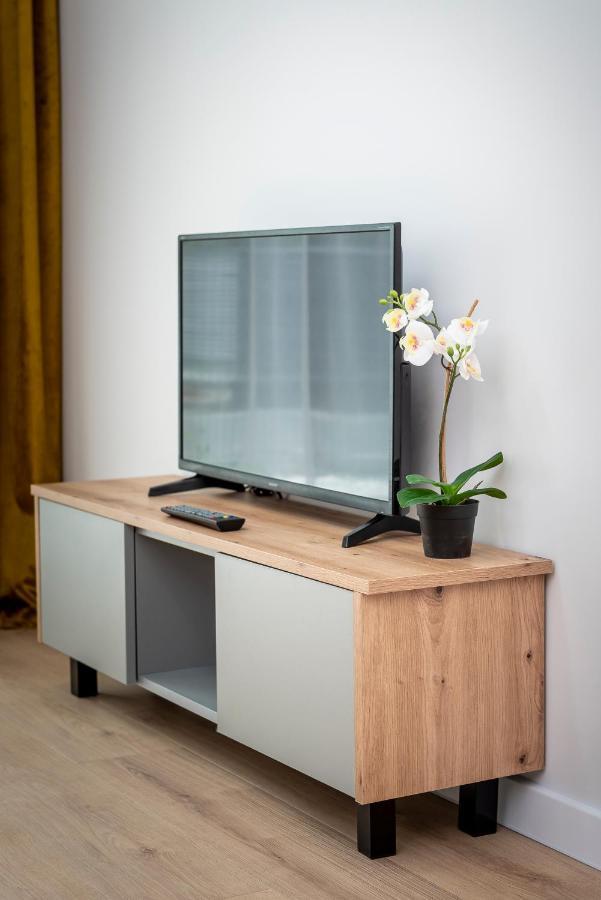 Apartamenty Przy IV Sluzie - Gold Bydgoszcz Ngoại thất bức ảnh